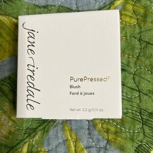 New PurePressed blush Velvet petal NIB